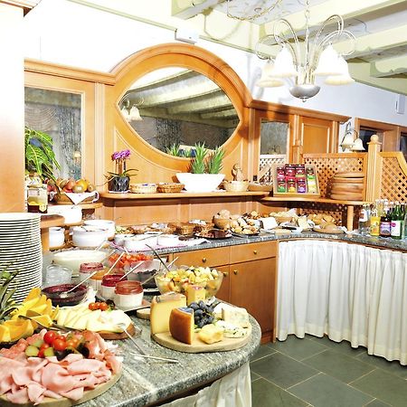 Hotel König Laurin San Genesio Atesino Kültér fotó