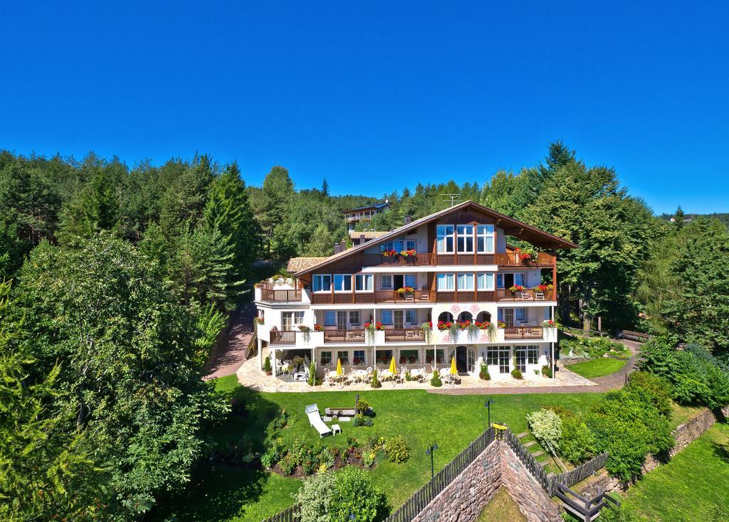 Hotel König Laurin San Genesio Atesino Szoba fotó